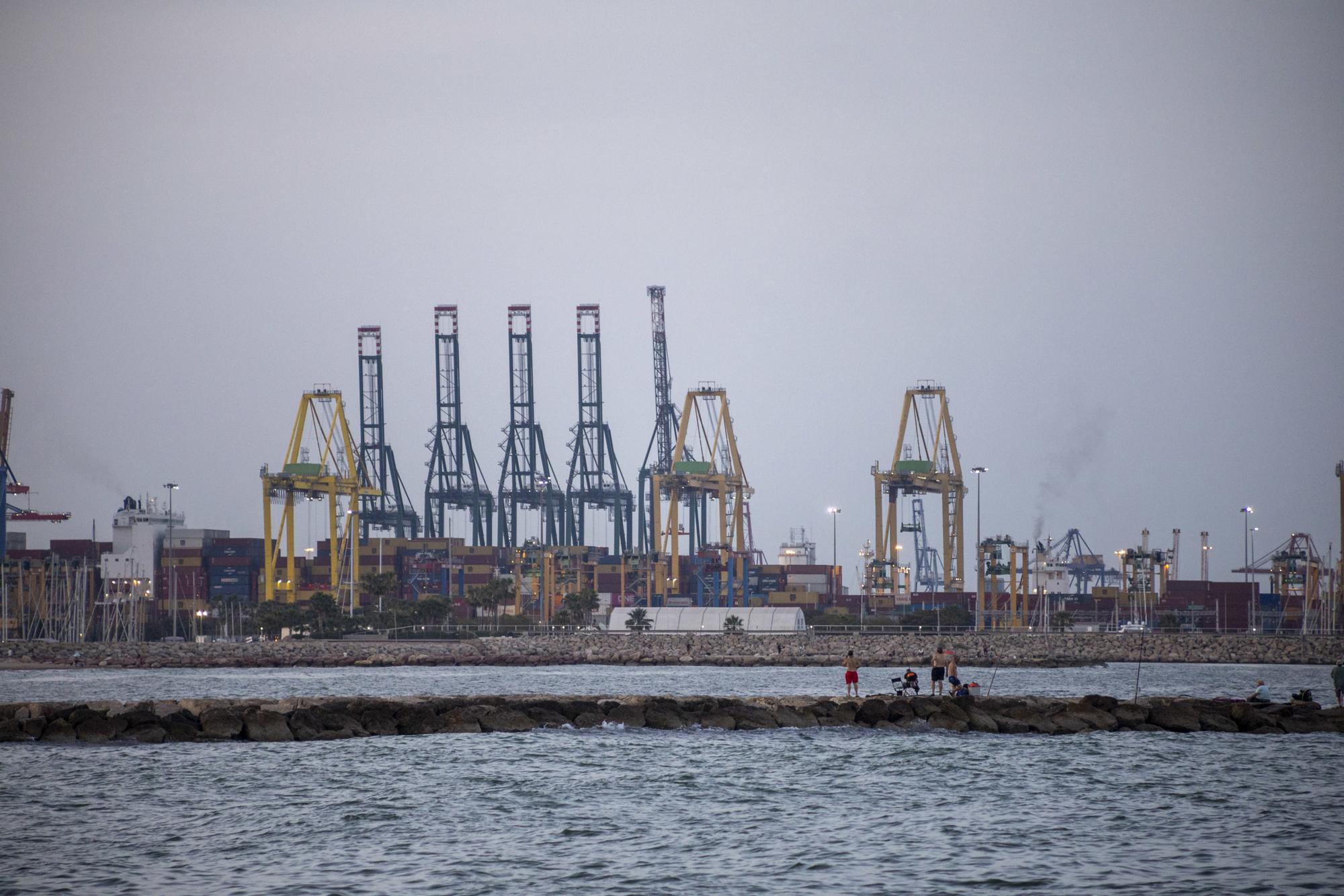 Puerto de Valencia 1